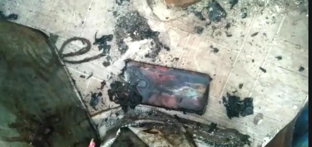 ಚಾರ್ಜ್ ಗೆ ಇಟ್ಟಿದ್ದ ಮೊಬೈಲ್ ಸ್ಫೋಟ: ಯುವಕ ಮೃತ್ಯು