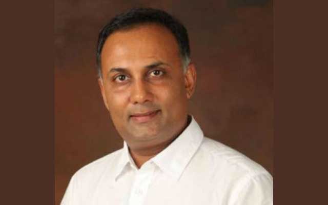 ನೈತಿಕ ಹೊಣೆ ಹೊತ್ತು ಯಡಿಯೂರಪ್ಪ ರಾಜೀನಾಮೆ ನೀಡಲಿ: ದಿನೇಶ್ ಗುಂಡೂರಾವ್