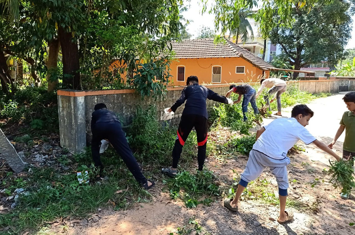 ಪ್ರವಾದಿ ಮುಹಮ್ಮದ್ ಜನ್ಮದಿನಾಚರಣೆ ಪ್ರಯುಕ್ತ ಸ್ವಚ್ಛತಾ ಕಾರ್ಯಕ್ರಮ