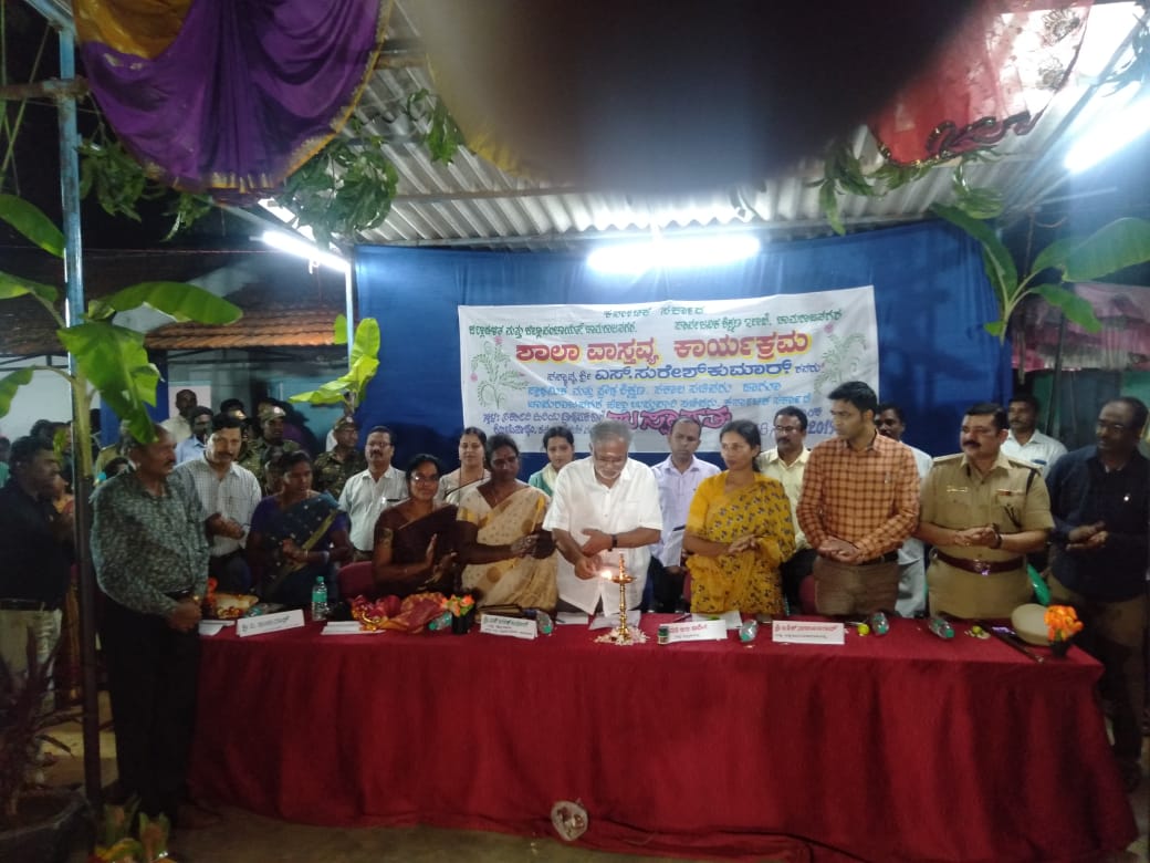 ಚಾಮರಾಜನಗರ ಹಿಂದುಳಿದ ಜಿಲ್ಲೆ ಎಂಬ ಹಣೆಪಟ್ಟಿ ಕಳಚುವ ದಿನ ದೂರವಿಲ್ಲ: ಸಚಿವ ಸುರೇಶ್‍ ಕುಮಾರ್