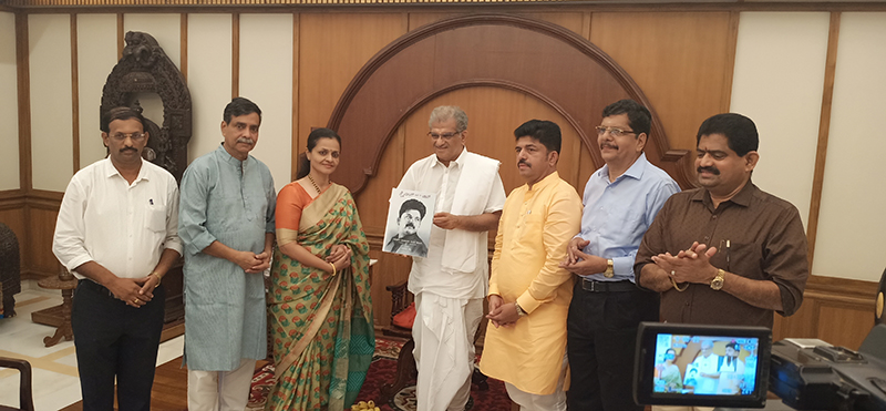 ಸ್ಟೈಲಿಂಗ್‍ ಅಟ್ ದಿ ಟಾಪ್: ಕನ್ನಡಕ್ಕೆ ಅನುವಾದಿತ ಪುಸ್ತಕ ಬಿಡುಗಡೆ