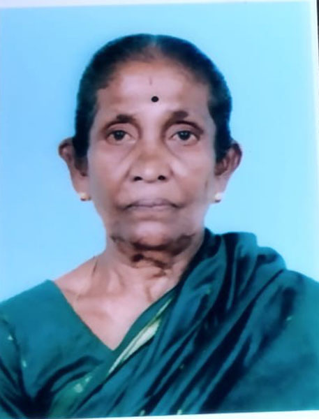 ಗುಲಾಬಿ ಪೂಜಾರ್ತಿ