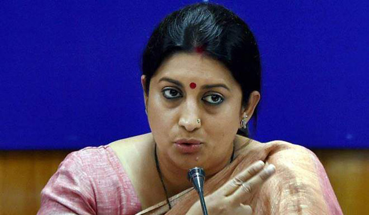 ಬಾಲ್ಯವಿವಾಹ ತಡೆ ಕಾಯ್ದೆಗೆ ತಿದ್ದುಪಡಿ: ಸ್ಮೃತಿ ಇರಾನಿ