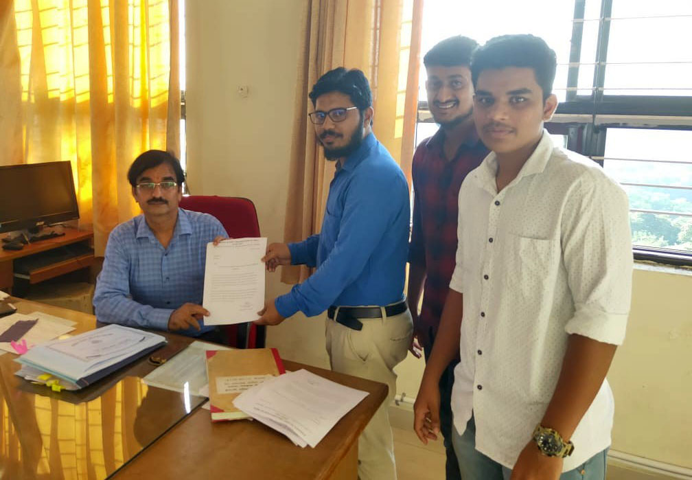 ವಿದ್ಯಾರ್ಥಿಗಳ ಸುರಕ್ಷತೆಯ ಬಗ್ಗೆ ಸೂಕ್ತ ಕ್ರಮಕ್ಕೆ ಆಗ್ರಹ