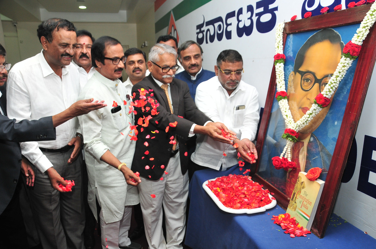 ಸಂವಿಧಾನ ದುರ್ಬಲಗೊಳಿಸುವ ಪ್ರಯತ್ನಕ್ಕೆ ‘ಸುಪ್ರೀಂ’ ಕಡಿವಾಣ: ಪ್ರೊ.ರವಿವರ್ಮಕುಮಾರ್