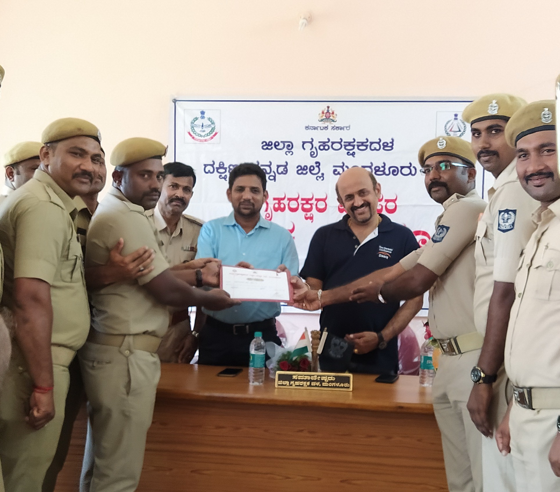 ಗೃಹರಕ್ಷಕರು ಸಮಾಜದ ಸೈನಿಕರು: ವಾರ್ತಾಧಿಕಾರಿ ಖಾದರ್ ಷಾ