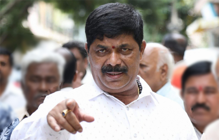 ಬಿಎಸ್‌ವೈ ಭೇಟಿಯಾಗಿ ಟಿಕೆಟ್ ಬೇಡಿಕೆ ಇಟ್ಟ ಅನರ್ಹ ಶಾಸಕ ಕೆ.ಗೋಪಾಲಯ್ಯ