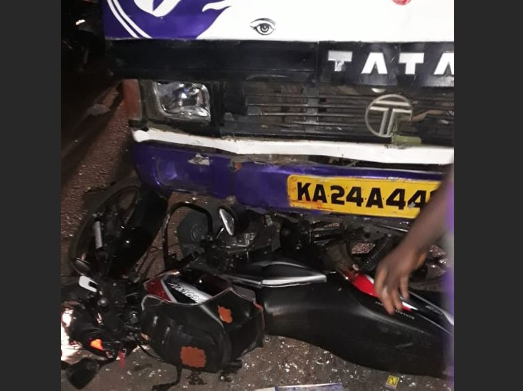 ಗಂಗೊಳ್ಳಿ : ಬೈಕ್-ಟೆಂಪೊ ಢಿಕ್ಕಿ ; ಇಬ್ಬರು ಮೃತ್ಯು