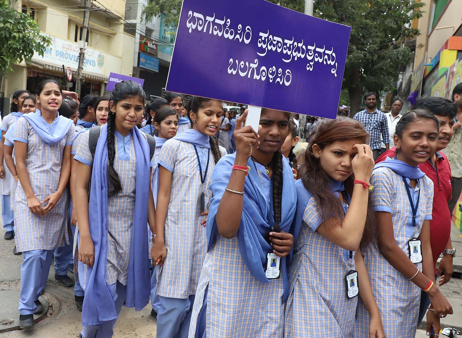 ಬೆಂಗಳೂರು: ಶಾಲಾ-ಕಾಲೇಜುಗಳಲ್ಲಿ ಮತದಾನ ಜಾಗೃತಿ ಜಾಥ