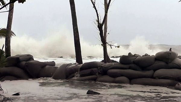 ಗುಜರಾತ್‌ಗೆ ಮತ್ತೆ ಚಂಡಮಾರುತದ ಭೀತಿ