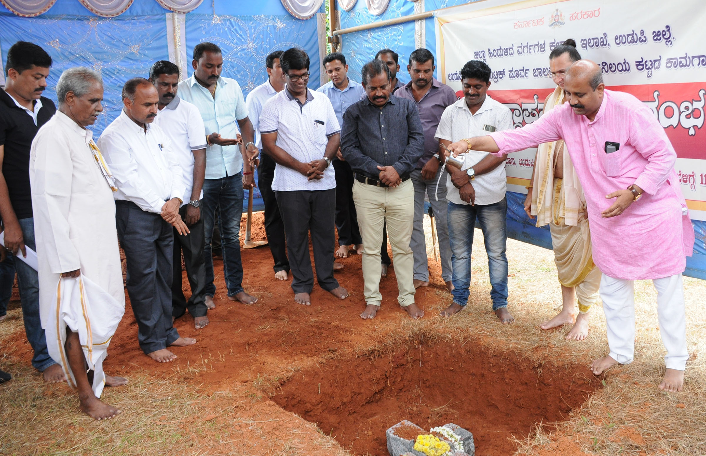 ಹಿಂದುಳಿದ ವರ್ಗದ ಬಾಲಕರ ಹಾಸ್ಟೆಲ್‌ಗೆ ಶಿಲಾನ್ಯಾಸ