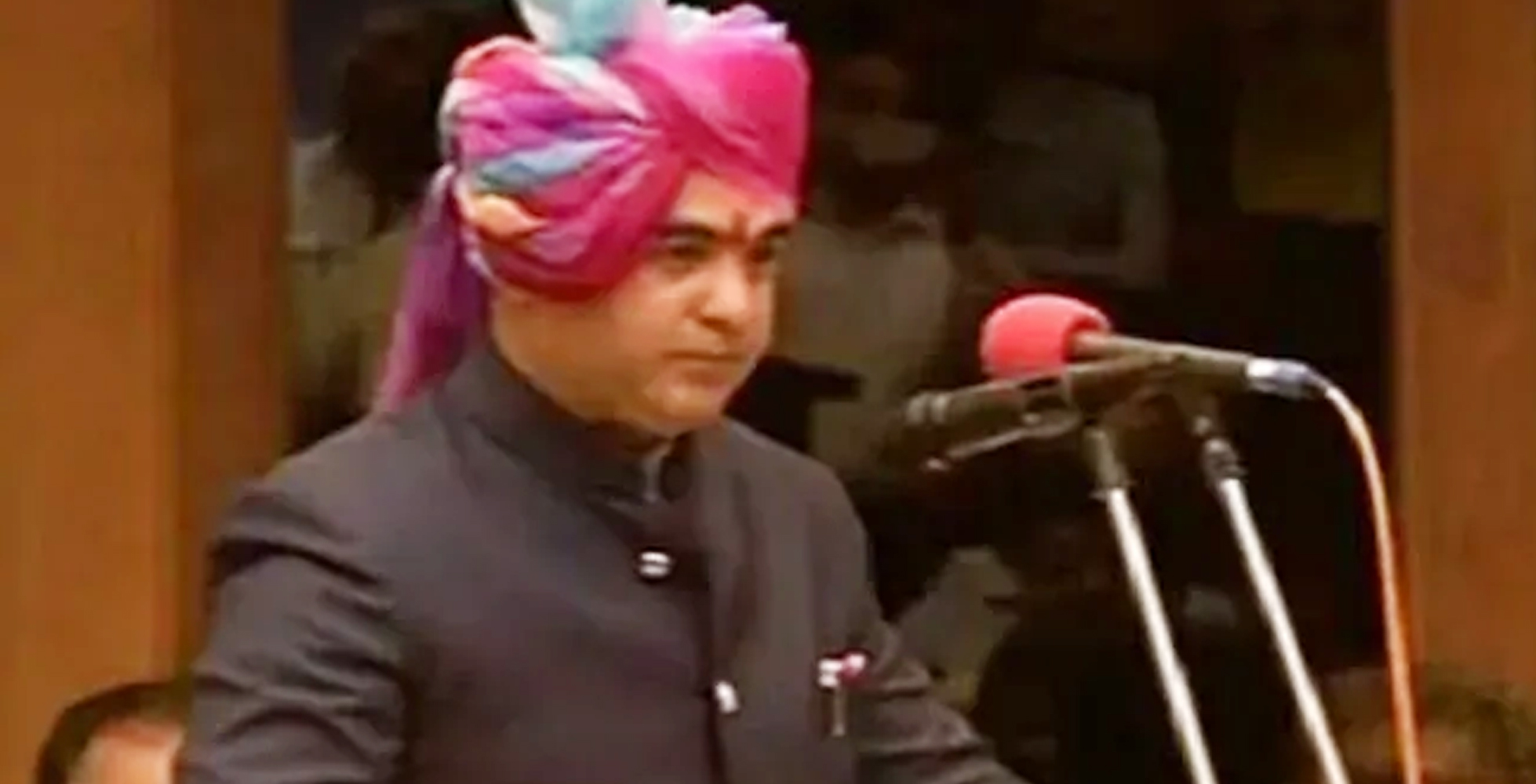 ಮಹಾರಾಷ್ಟ್ರದಲ್ಲಿ ಮರು ಚುನಾವಣೆಗೆ ಬಿಜೆಪಿ ನಾಯಕರ ಒಲವು: ಸಚಿವನ ಹೇಳಿಕೆ !