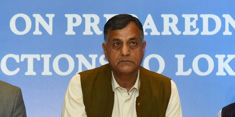 ಅಧಿಕಾರದಲ್ಲಿದ್ದಾಗ ಅಶೋಕ್ ಲಾವಸ ತಮ್ಮ ಪ್ರಭಾವ ಬಳಸಿದ್ದರೇ ಎಂದು ಪರಿಶೀಲಿಸಿ: ಸರಕಾರದ ಸೂಚನೆ