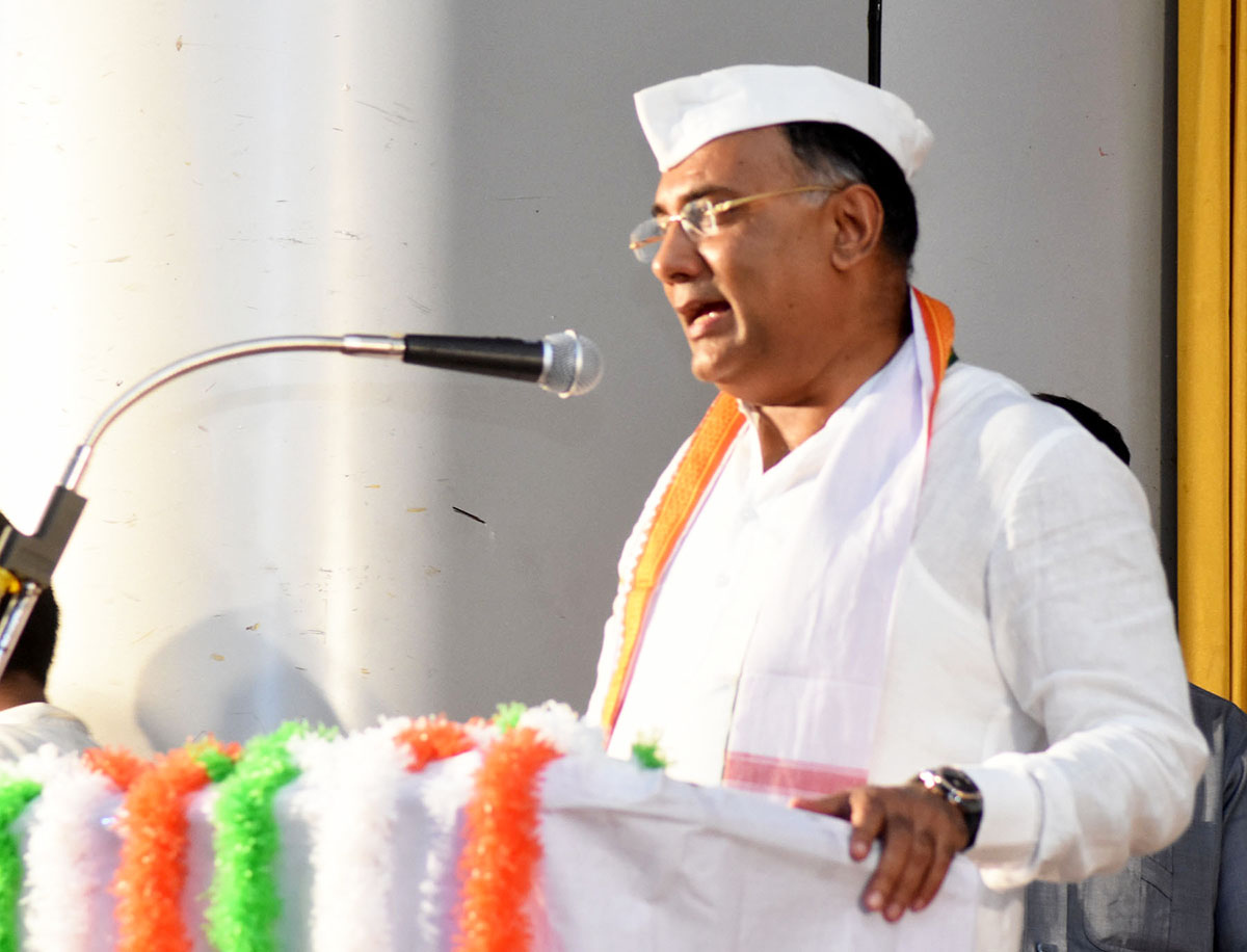 ಜೆಡಿಎಸ್‌ಗೆ ಸಿದ್ಧಾಂತವೇ ಇಲ್ಲ: ದಿನೇಶ್ ಗುಂಡೂರಾವ್