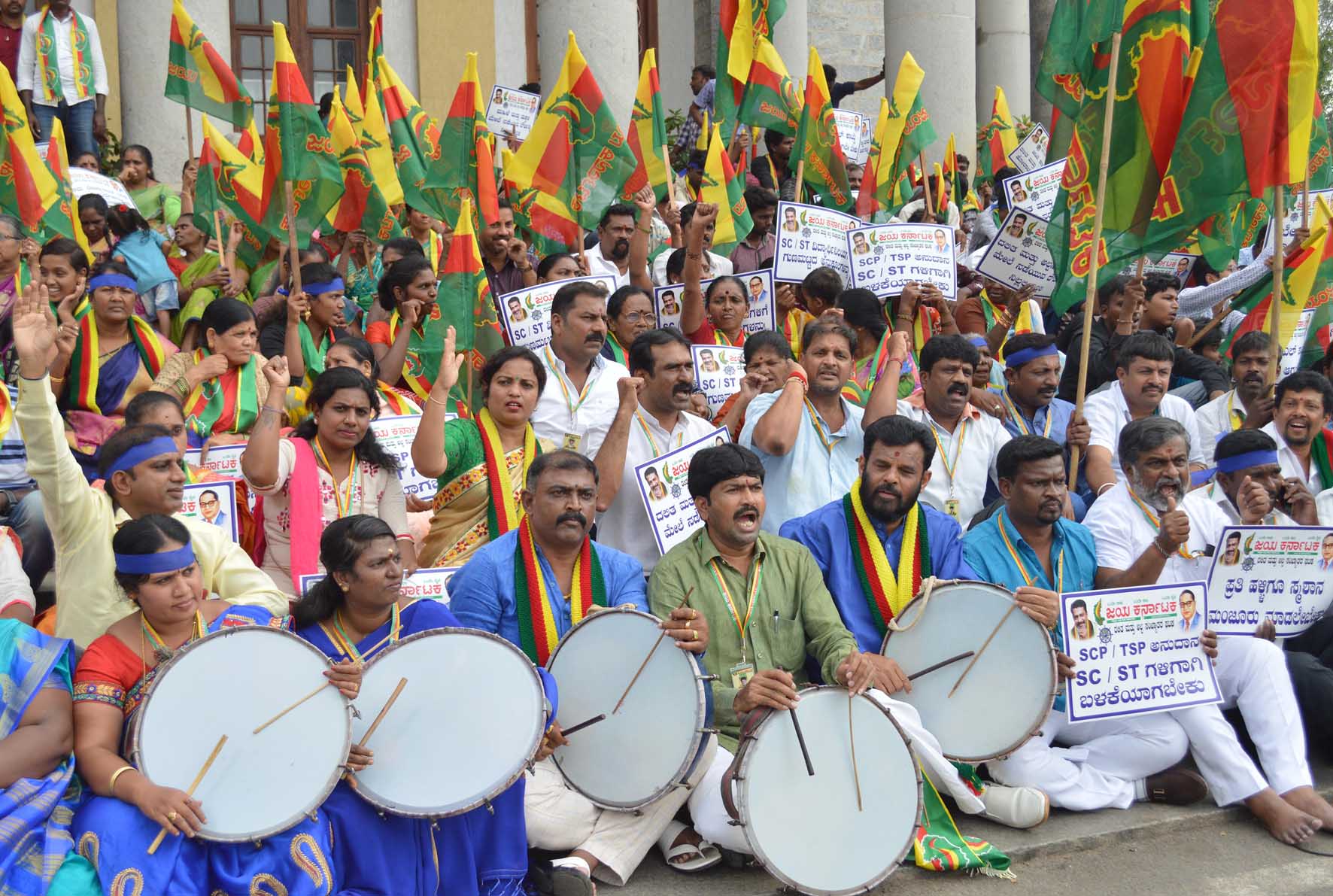 ದಲಿತ, ಅಲ್ಪಸಂಖ್ಯಾತರ ಮೇಲಿನ ಹಲ್ಲೆ ಖಂಡಿಸಿ ಪ್ರತಿಭಟನೆ