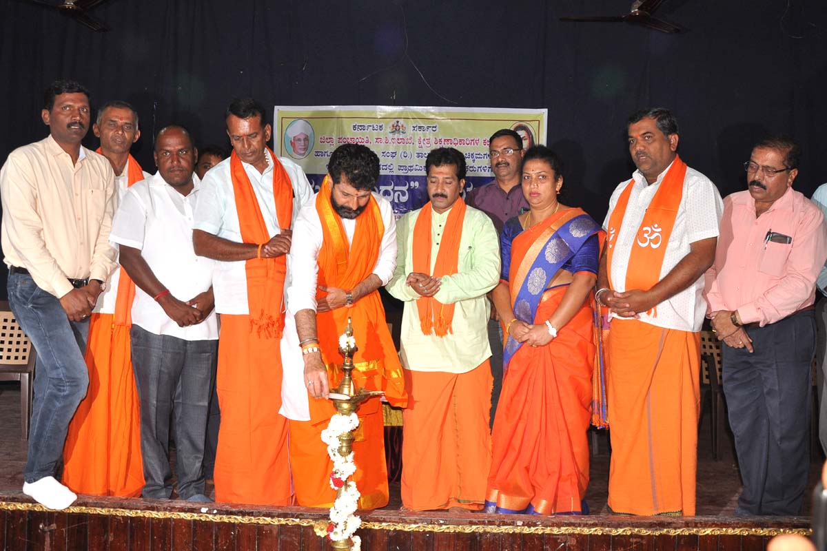 ದೇಶ ಕಟ್ಟುವ ಶಿಕ್ಷಕರು ಗಂಭೀರ ಸಮಸ್ಯೆ ಎದುರಿಸುತ್ತಿದ್ದಾರೆ: ಸಚಿವ ಸಿ.ಟಿ.ರವಿ