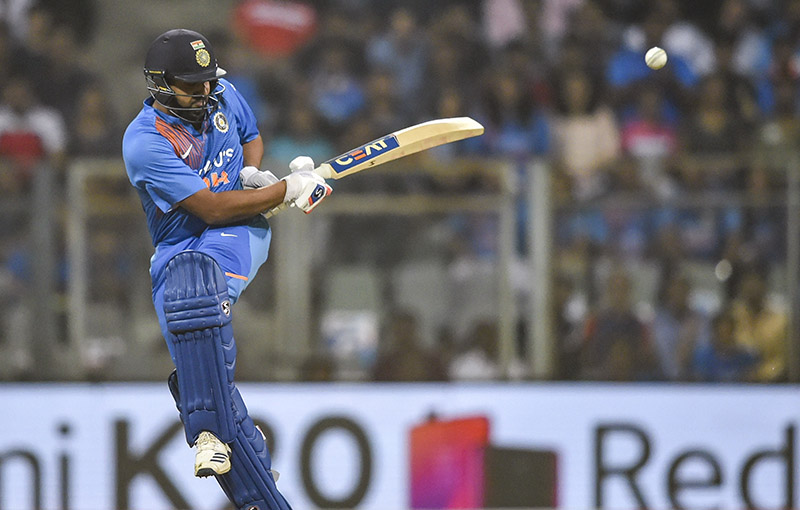 ವಿಂಡೀಸ್ ವಿರುದ್ಧ ಭಾರತ ಭರ್ಜರಿ ಬ್ಯಾಟಿಂಗ್: 241 ರನ್‌ ಗುರಿ ನೀಡಿದ ಕೊಹ್ಲಿ ಪಡೆ