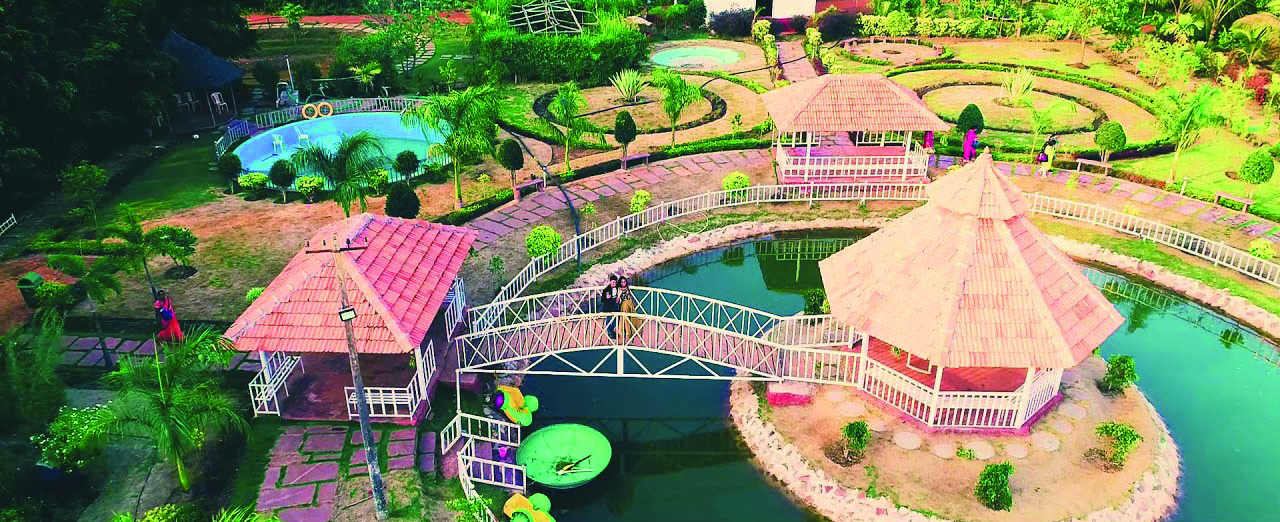 ಧಾರವಾಡದ ಇಕೋ ವಿಲೇಜ್ರೂವಾರಿ ಪಿ.ವಿ.ಹಿರೇಮಠ