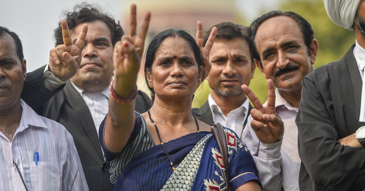 ಸುಪ್ರೀಂ ಕೋರ್ಟ್ ಅರ್ಜಿ ತಿರಸ್ಕರಿಸಿದ ಬಗ್ಗೆ ‘ನಿರ್ಭಯಾ’ ತಾಯಿ ಪ್ರತಿಕ್ರಿಯೆ…