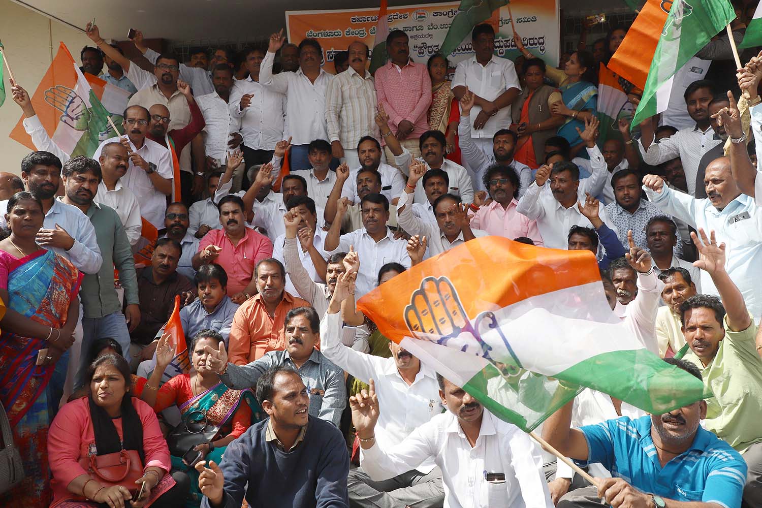 ಬೆಂಗಳೂರು: ಪೌರತ್ವ ತಿದ್ದುಪಡಿ ವಿಧೇಯಕ ವಿರೋಧಿಸಿ ಕಾಂಗ್ರೆಸ್ ಪ್ರತಿಭಟನೆ