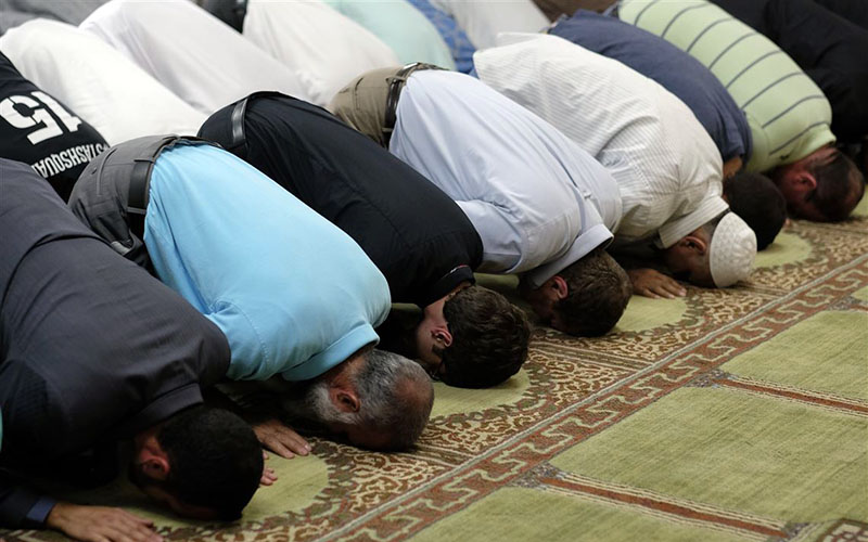 ಮಂಗಳೂರು : ಜುಮಾ ನಮಾಜ್ ಗಾಗಿ ಕರ್ಫ್ಯೂ ಸಡಿಲಿಕೆ