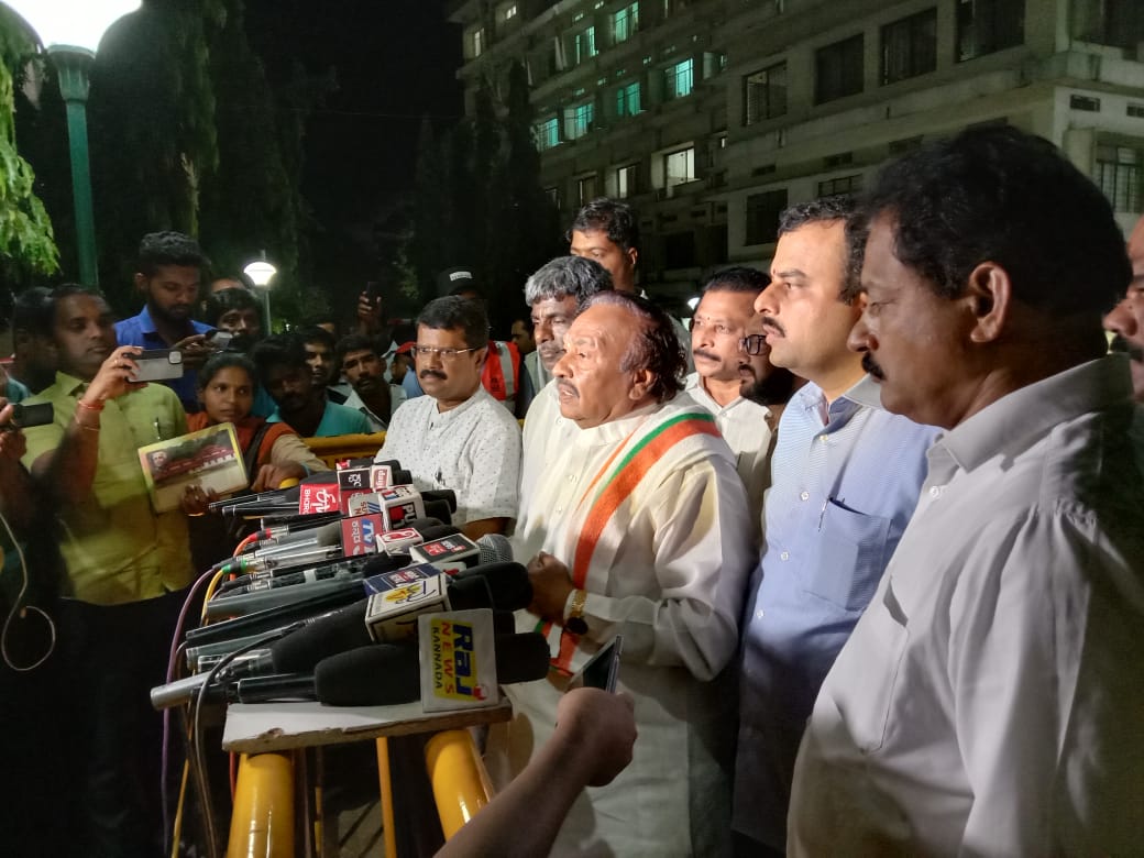 ಮಣಿಪಾಲ ಆಸ್ಪತ್ರೆಗೆ ಭೇಟಿ ನೀಡಿದ ಕೆ.ಎಸ್. ಈಶ್ವರಪ್ಪ