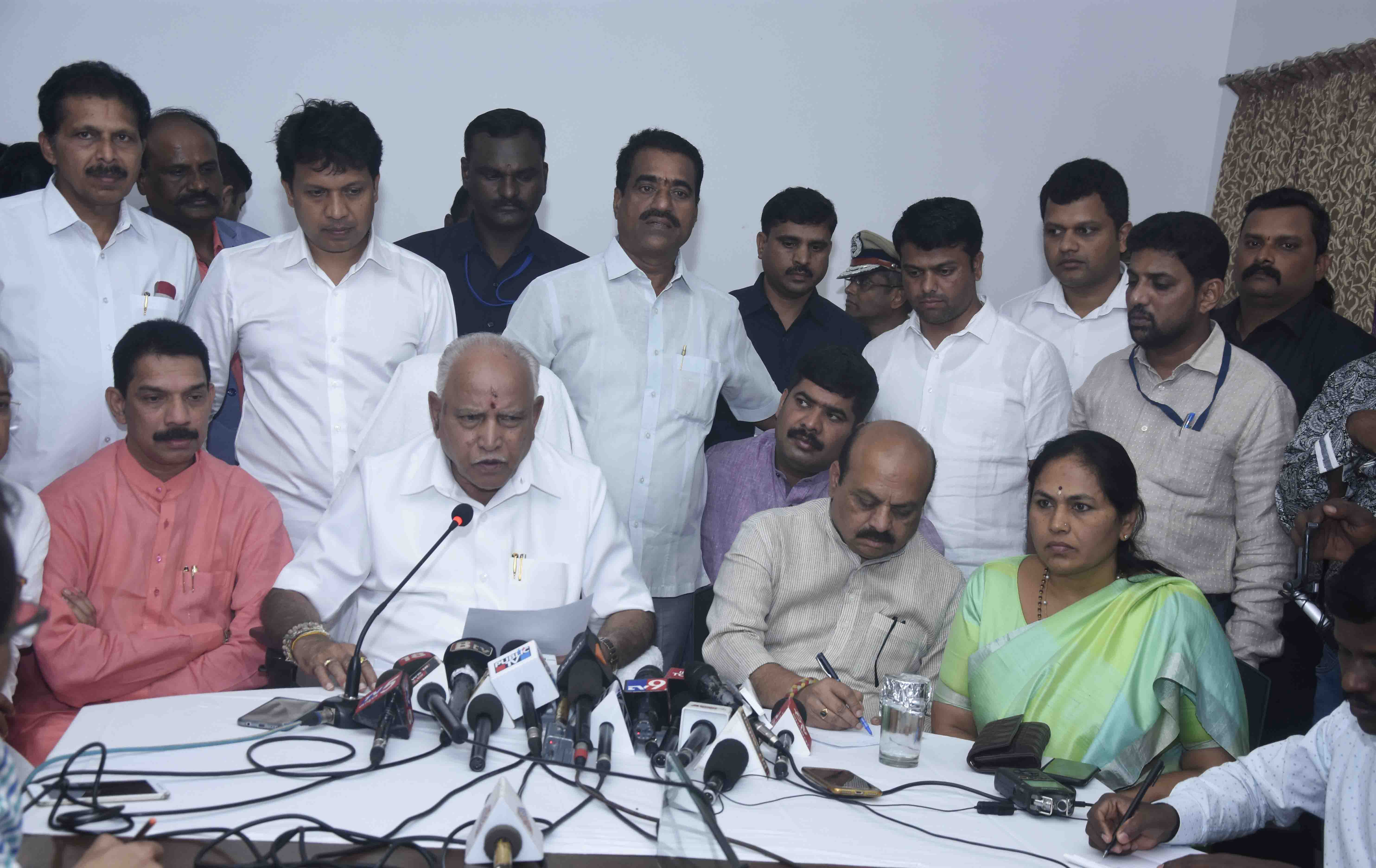 ಮಂಗಳೂರಿನಲ್ಲಿ ಹಗಲು ಹೊತ್ತು ಕರ್ಫ್ಯೂ ಸಡಿಲಿಕೆ, ನಾಳೆಯಿಂದ ಸೆಕ್ಷನ್ 144 ಮುಂದುವರಿಕೆ: ಸಿಎಂ