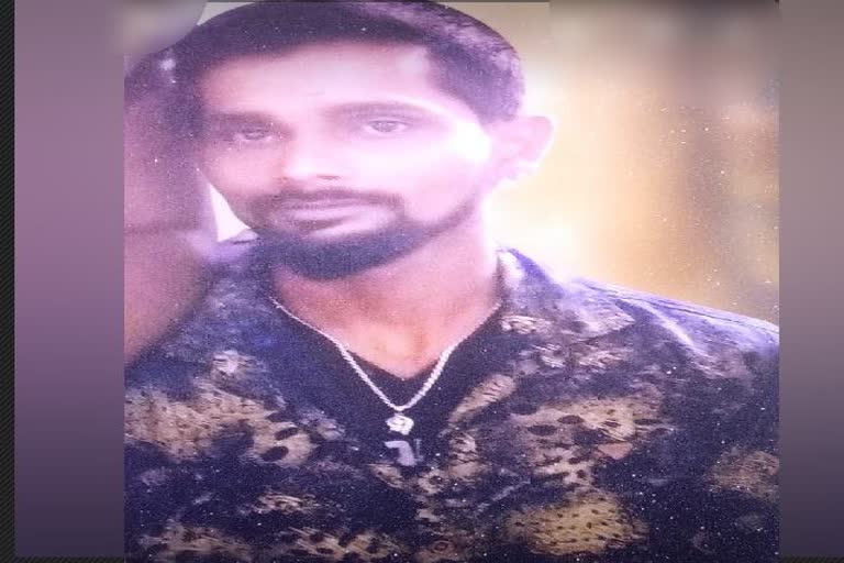 ಮನೆಗೆ ನುಗ್ಗಿ ಅಡುಗೆ ಭಟ್ಟನ ಇರಿದು ಕೊಲೆ