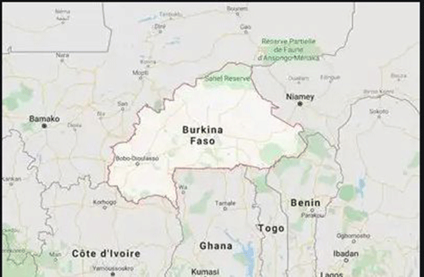 ಬರ್ಕಿನಾ ಫ್ಯಾಸೊದಲ್ಲಿ ಉಗ್ರರ ಭೀಕರ ದಾಳಿ: 35 ನಾಗರಿಕರ ಹತ್ಯೆ ಬರ್ಕಿನಾ ಫ್ಯಾಸೊದಲ್ಲಿ ಉಗ್ರರ ಭೀಕರ ದಾಳಿ: 35 ನಾಗರಿಕರ ಹತ್ಯೆ