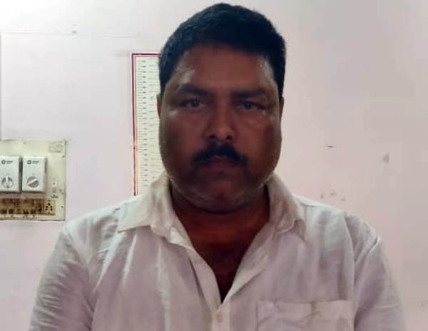 ನಕಲಿ ದಾಖಲೆ ನೀಡಿ ವಂಚನೆ: ಆರೋಪಿ ಸೆರೆ