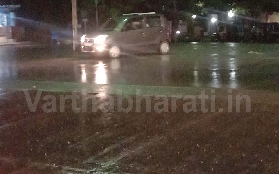 ಮಂಗಳೂರಿನಲ್ಲಿ ಅಕಾಲಿಕ ಮಳೆ