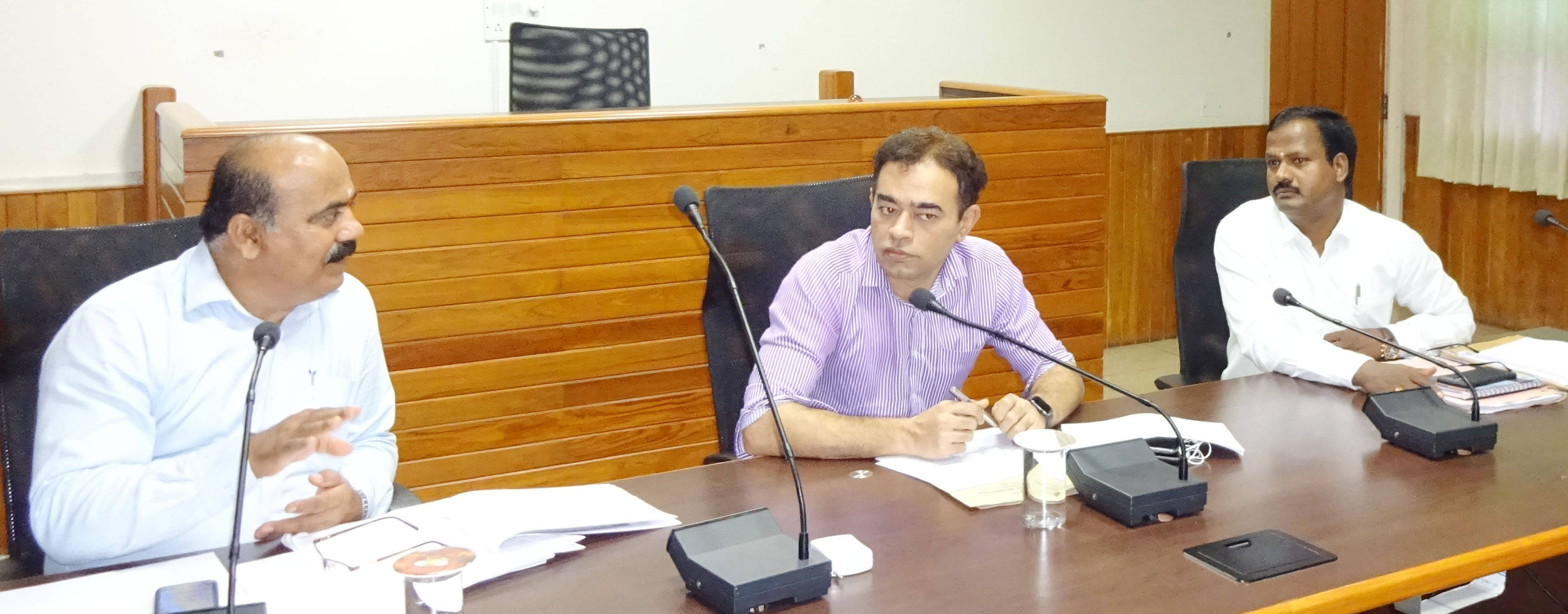 ಮತದಾರರರ ಪಟ್ಟಿಯಿಂದ ಯಾವುದೇ ಅರ್ಹ ಮತದಾರ ಬಿಟ್ಟು ಹೋಗದಂತೆ ಎಚ್ಚರ ವಹಿಸಿ: ಮೌನೀಶ್ ಮುದ್ಗಲ್