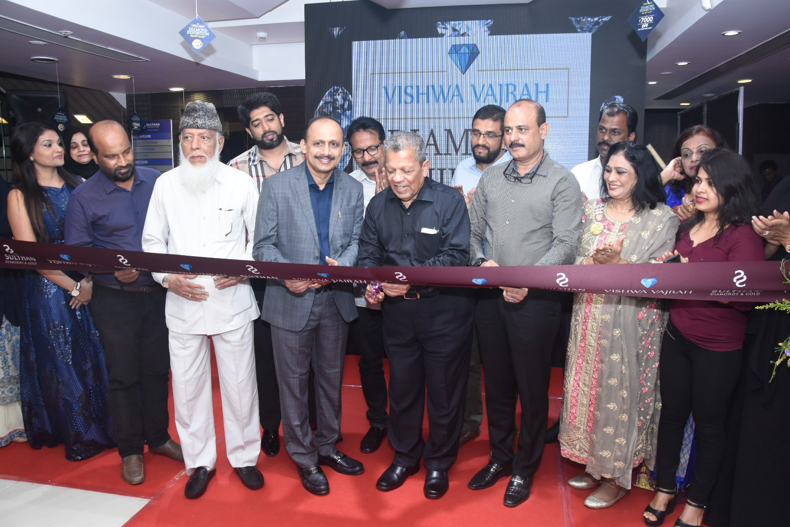 ಸುಲ್ತಾನ್ ಡೈಮಂಡ್ಸ್ ಆ್ಯಂಡ್ ಗೋಲ್ಡ್‌: ವಿಶ್ವವಜ್ರ ಪ್ರದರ್ಶನ, ಮಾರಾಟಕ್ಕೆ ಚಾಲನೆ