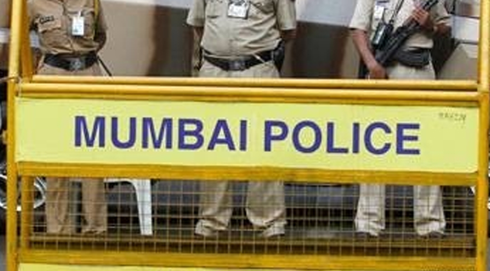 ಮಹಾರಾಷ್ಟ್ರ ಡಿಐಜಿ ವಿರುದ್ಧ ಲೈಂಗಿಕ ಕಿರುಕುಳ ಆರೋಪ ಮಾಡಿದ್ದ ಯುವತಿ ನಾಪತ್ತೆ: ದೂರು