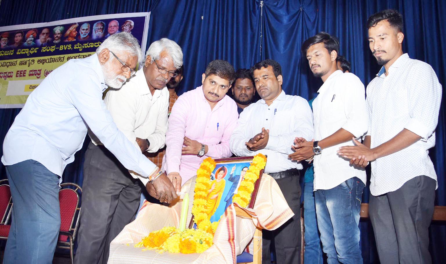 ನಿರಾಶ್ರಿತರಿಗೆ ಪೌರತ್ವ ನೀಡಿದರೆ ಉದ್ಯೋಗ ಎಲ್ಲಿ ನೀಡುತ್ತೀರಿ: ಪ್ರೊ.ಅರವಿಂದ ಮಾಲಗತ್ತಿ ಪ್ರಶ್ನೆ