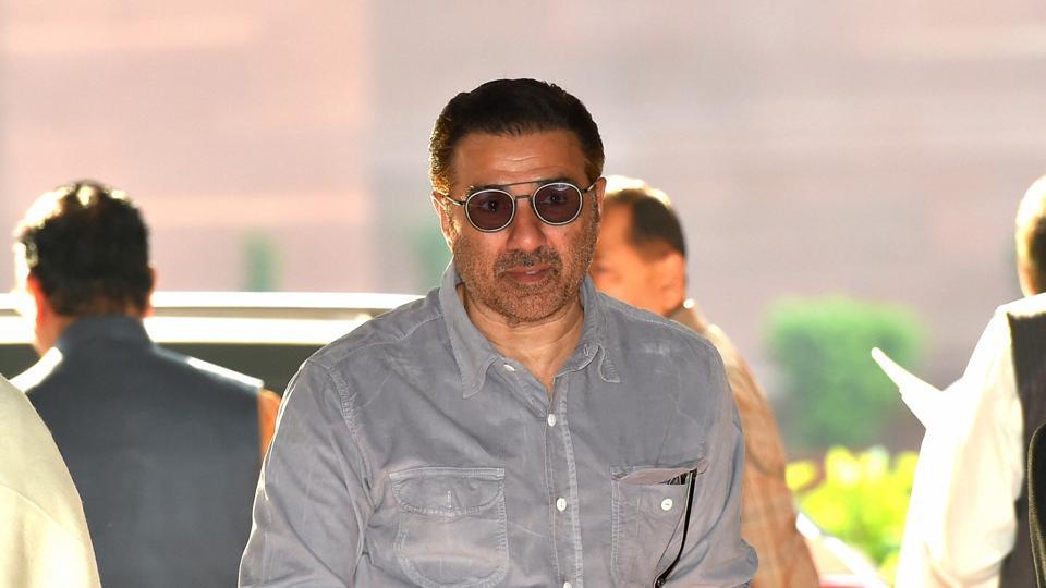 ‘ಬಿಜೆಪಿ ಸಂಸದ ಸನ್ನಿ ಡಿಯೋಲ್ ನಾಪತ್ತೆ !’