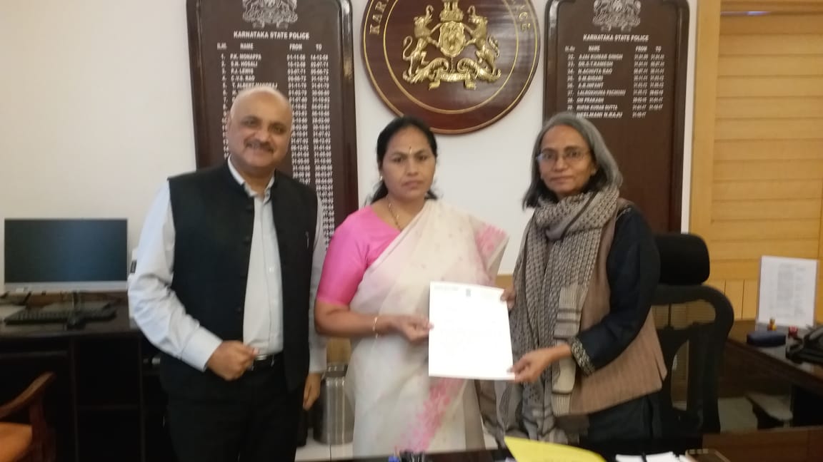 ಕಾಸರಗೋಡು ಮೂಲದ ಯುವತಿಯ ಅತ್ಯಾಚಾರ, ಮತಾಂತರ ಆರೋಪ: ಡಿಜಿಗೆ ದೂರು ಸಲ್ಲಿಸಿದ ಸಂಸದೆ ಶೋಭಾ