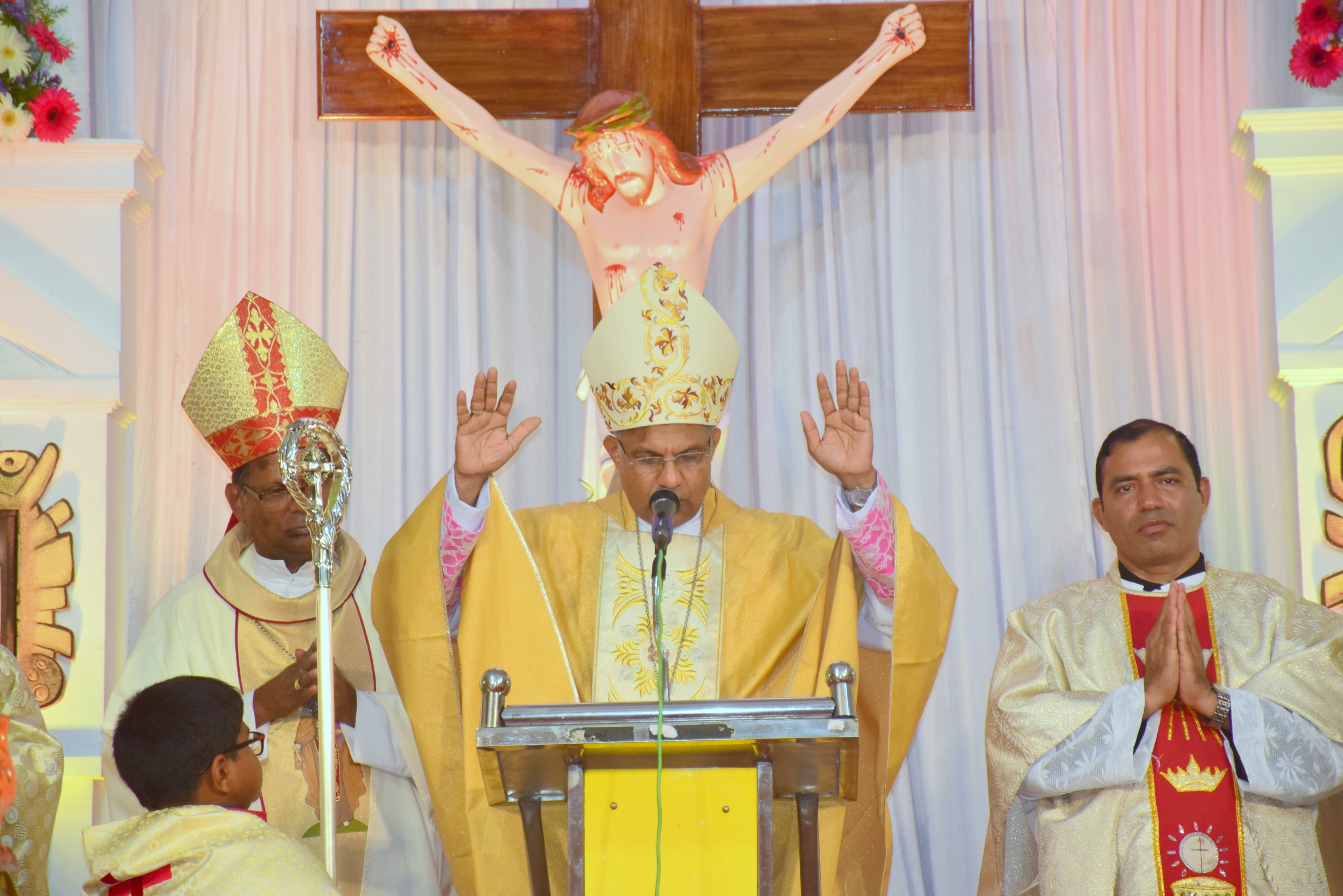 ಬಿಕರ್ನಕಟ್ಟೆ: ಬಾಲ ಏಸುವಿನ ವಾರ್ಷಿಕ ಮಹೋತ್ಸವಕ್ಕೆ ಚಾಲನೆ