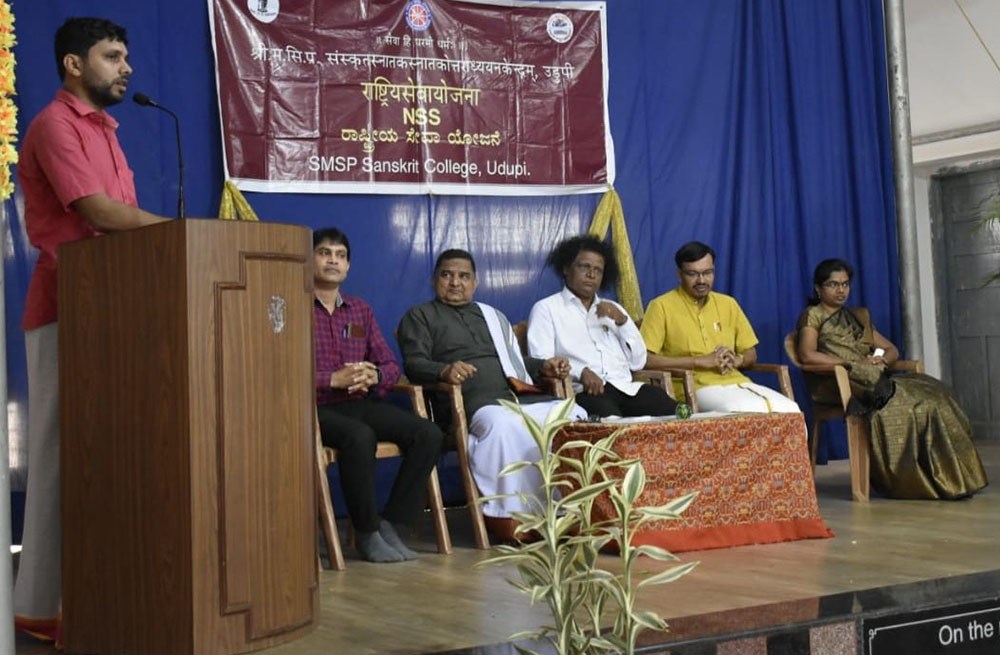 ರಕ್ತದಾನಿಗಳೇ ನಿಜವಾದ ರಕ್ತ ಸಂಬಂಧಿಗಳು: ಡಾ.ಮಹೇಶ್ ಭಟ್