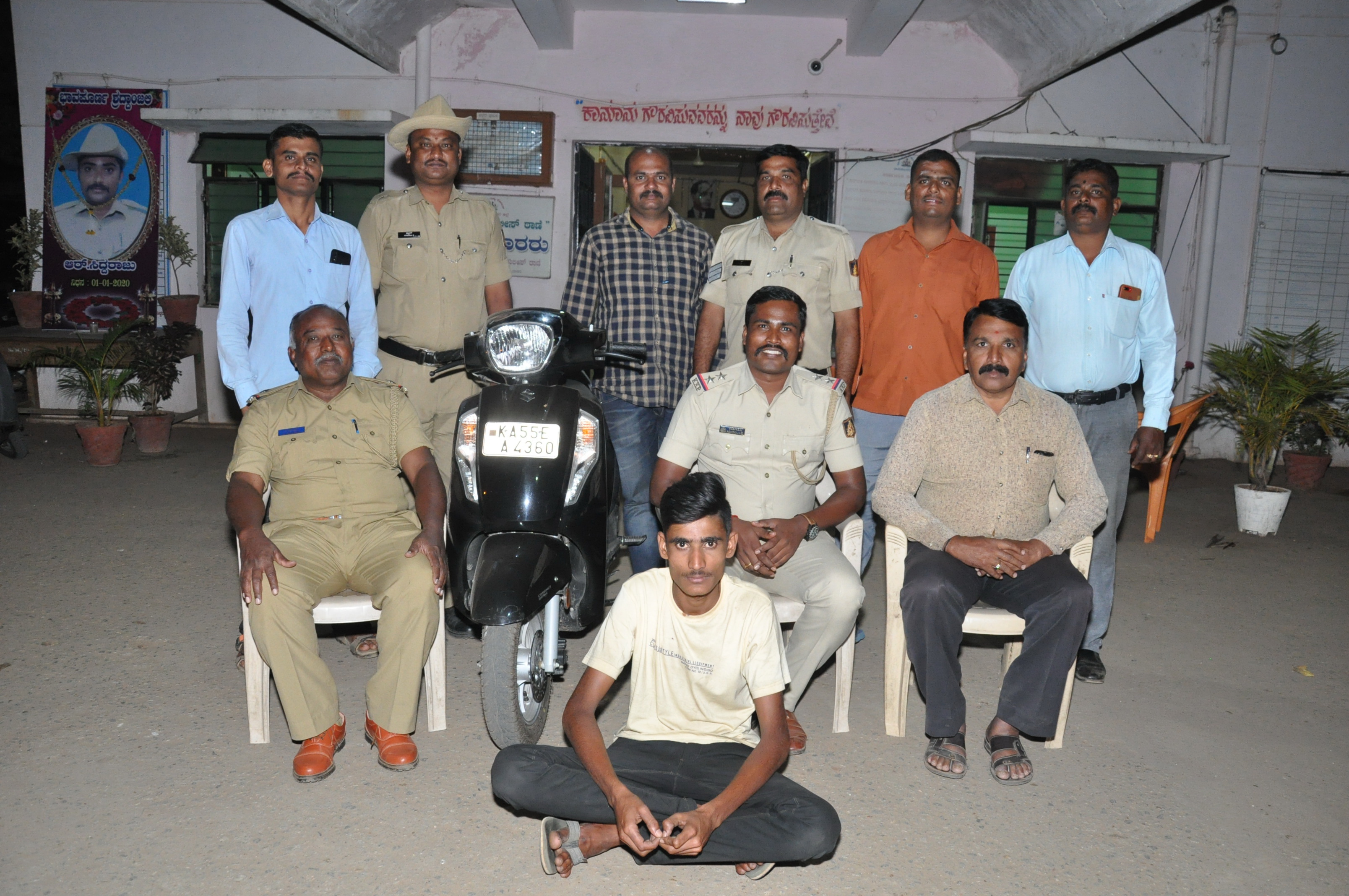 ಕೊಳ್ಳೇಗಾಲ: ದ್ವಿಚಕ್ರ ವಾಹನ ಕಳ್ಳತನ; ಆರೋಪಿಯ ಬಂಧನ