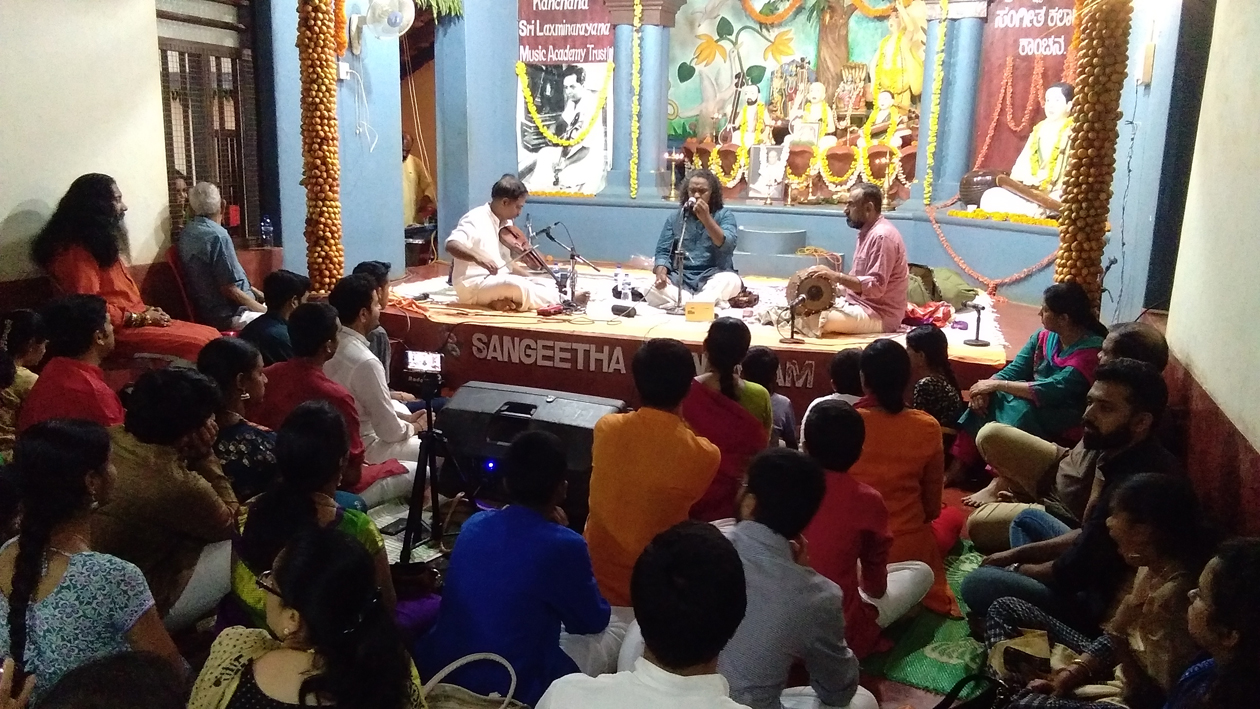 ಕಾಂಚನೋತ್ಸವದಲ್ಲಿ `ಅಮೋಘ ಕರ್ನಾಟಕ ಶಾಸ್ತ್ರೀಯ ಸಂಗೀತ ಕಛೇರಿ