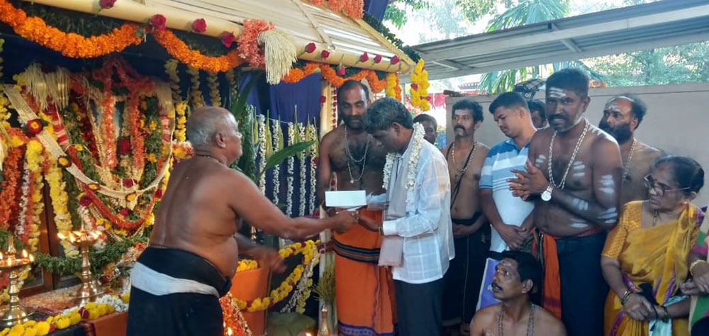 ಶಬರಿಮಲೆಯಲ್ಲಿ ಯಾತ್ರಿ ನಿವಾಸ ನಿರ್ಮಿಸಲು ಸಚಿವರಿಗೆ ಮನವಿ