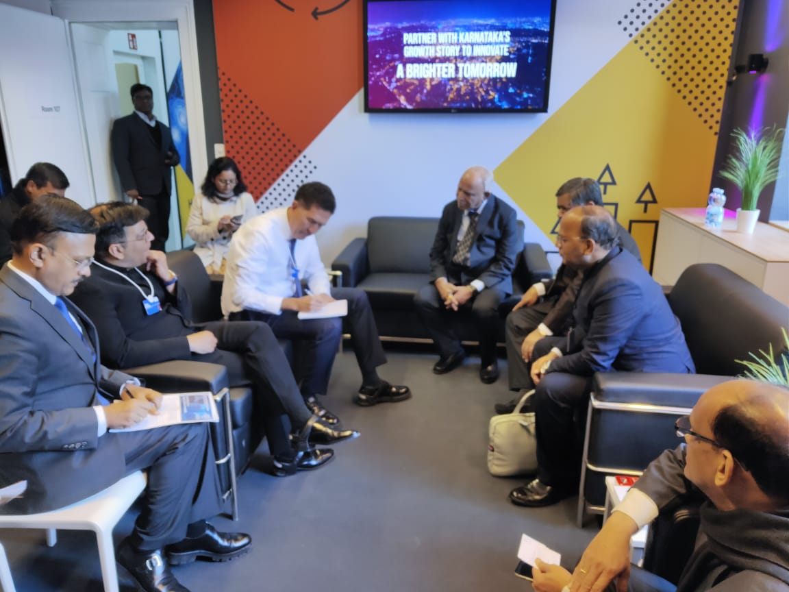 ವರ್ಲ್ಡ್ ಎಕನಾಮಿಕ್ ಫೋರಂನೊಂದಿಗೆ ಒಪ್ಪಂದಕ್ಕೆ ಮುಖ್ಯಮಂತ್ರಿ ಯಡಿಯೂರಪ್ಪ ಉತ್ಸಾಹ