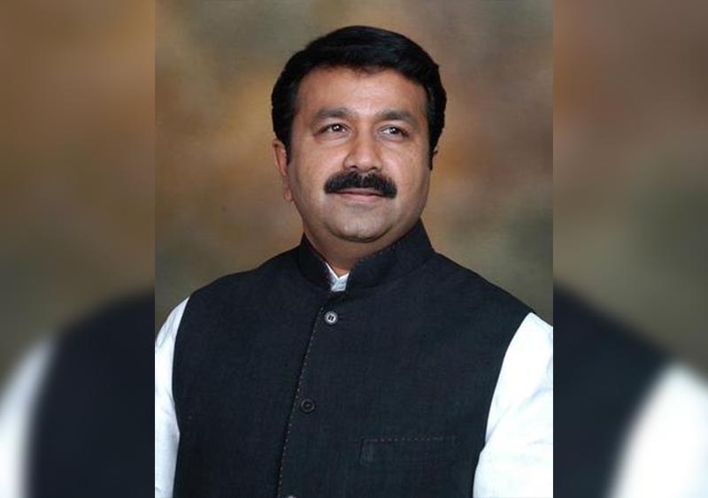 ಬರ್ತ್ ಡೇ ಪಾರ್ಟಿ ವೇಳೆ ಲಘು ಸ್ಫೋಟ: ಶಾಸಕ ಎನ್.ಎ ಹಾರೀಸ್ ಗೆ ಗಾಯ