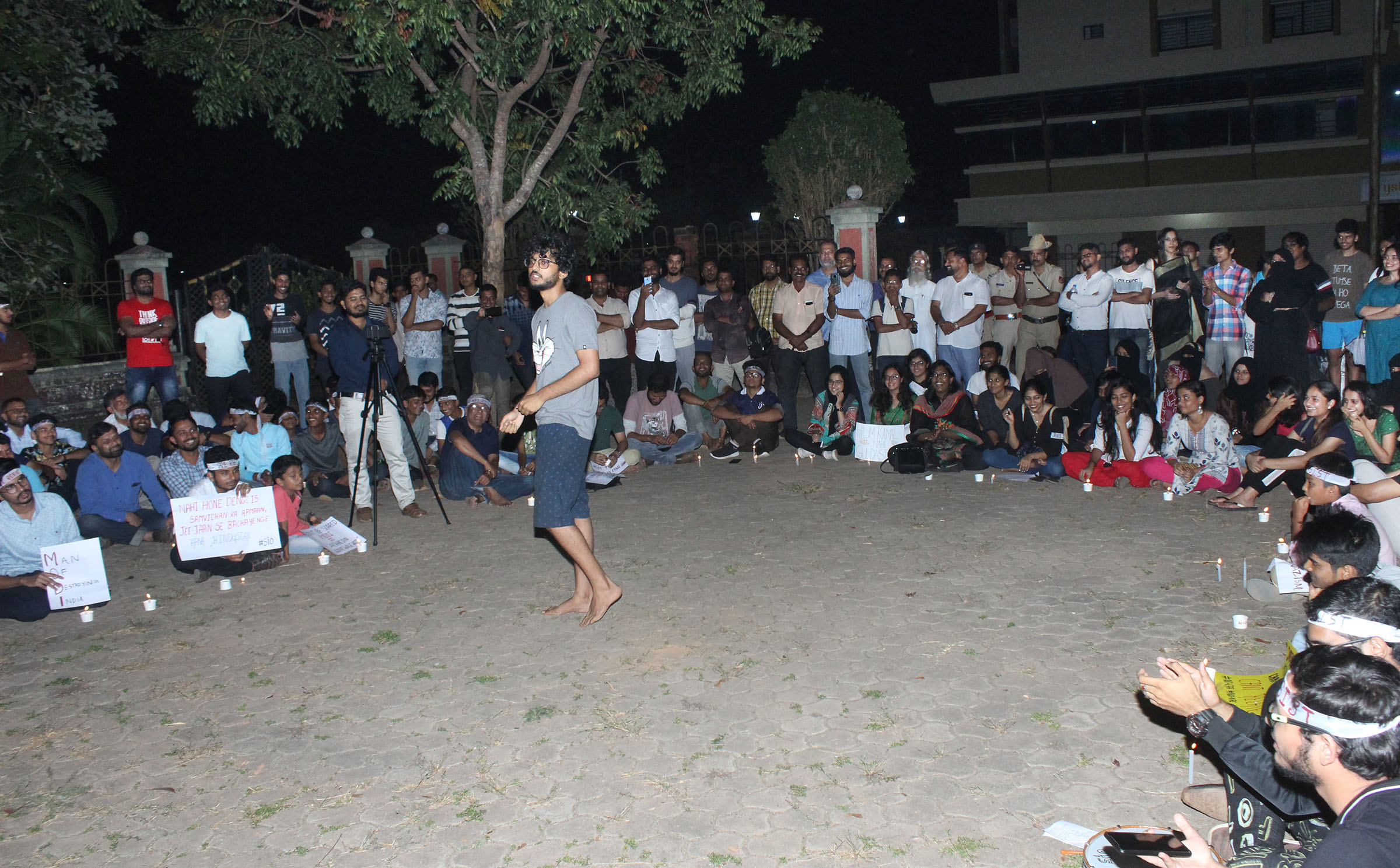 ಮಣಿಪಾಲ: ಎನ್‌ಆರ್‌ಸಿ ವಿರುದ್ಧ ವಿದ್ಯಾರ್ಥಿಗಳಿಂದ ವಿಶಿಷ್ಟ ರೀತಿಯ ಪ್ರತಿಭಟನೆ