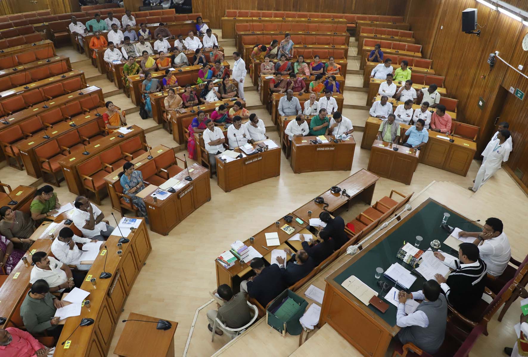 ತೆರಿಗೆ ಜತೆ ಶೇ.2ರಷ್ಟು ಭೂ ಸಾರಿಗೆ ಉಪಕರ ಸಂಗ್ರಹಕ್ಕೆ ಒಪ್ಪಿಗೆ ಸೂಚಿಸಿದ ಬಿಬಿಎಂಪಿ