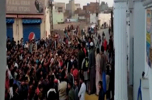 ಪಾಕಿಸ್ತಾನ: ಸಿಖ್ಖರ ಗುರುದ್ವಾರದ ಮೇಲೆ ದುಷ್ಕರ್ಮಿಗಳಿಂದ ಕಲ್ಲುತೂರಾಟ