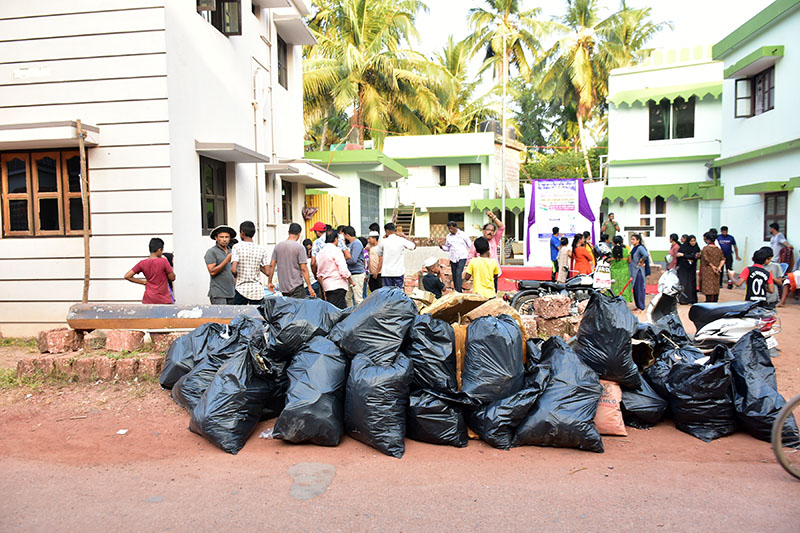 ಉಳ್ಳಾಲ ಮಾರ್ಗತಲೆ ನದಿ ಪರಿಸರದಲ್ಲಿ ಸ್ವಚ್ಚತಾ ಕಾರ್ಯಕ್ರಮ