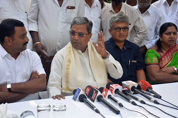 ವಿದ್ಯಾರ್ಥಿಗಳ ಮೇಲೆ ಗುಂಡಿಕ್ಕಿದವರು ಗೋಡ್ಸೆ ಸಂತತಿಯವರು: ಸಿದ್ದರಾಮಯ್ಯ