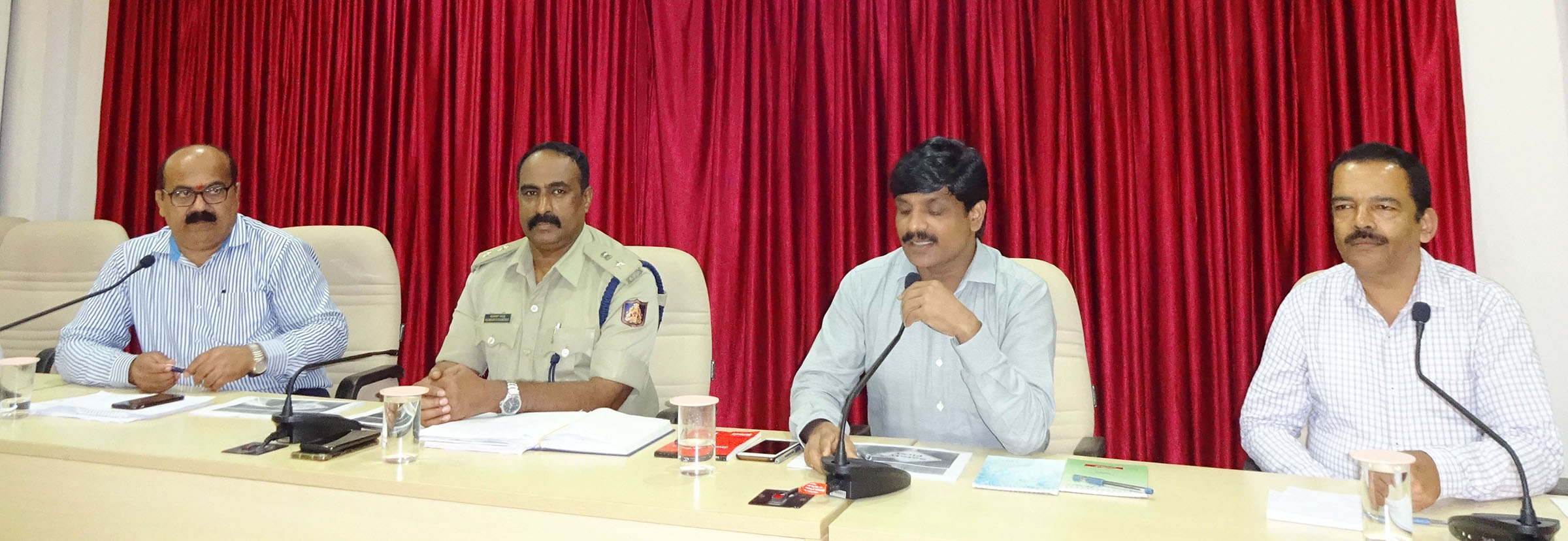 ಚಾಲನಾ ಪರವಾನಿಗೆ ಮುನ್ನ ರಸ್ತೆ ಸುರಕ್ಷತೆ ಬಗ್ಗೆ ತರಬೇತಿ ಅಗತ್ಯ: ಜಿಲ್ಲಾಧಿಕಾರಿ ಜಿ.ಜಗದೀಶ್